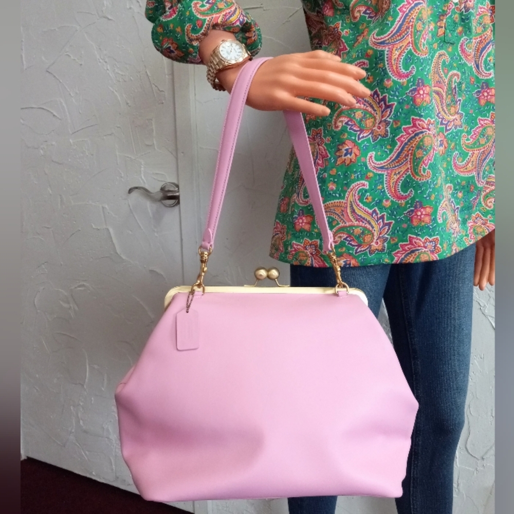 100% Cowhide Leather Kisslock Frame Bag, Pink